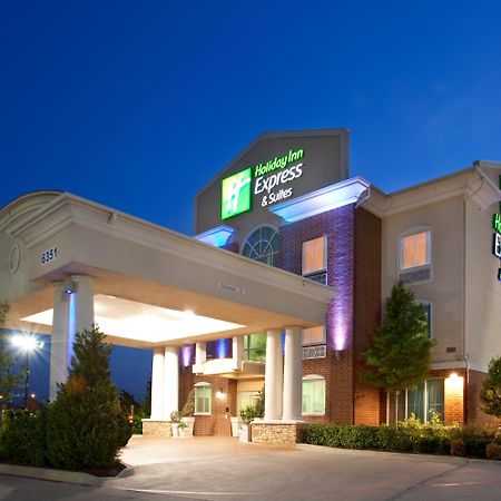 Holiday Inn Express & Suites Fort Worth - Fossil Creek By Ihg Екстериор снимка