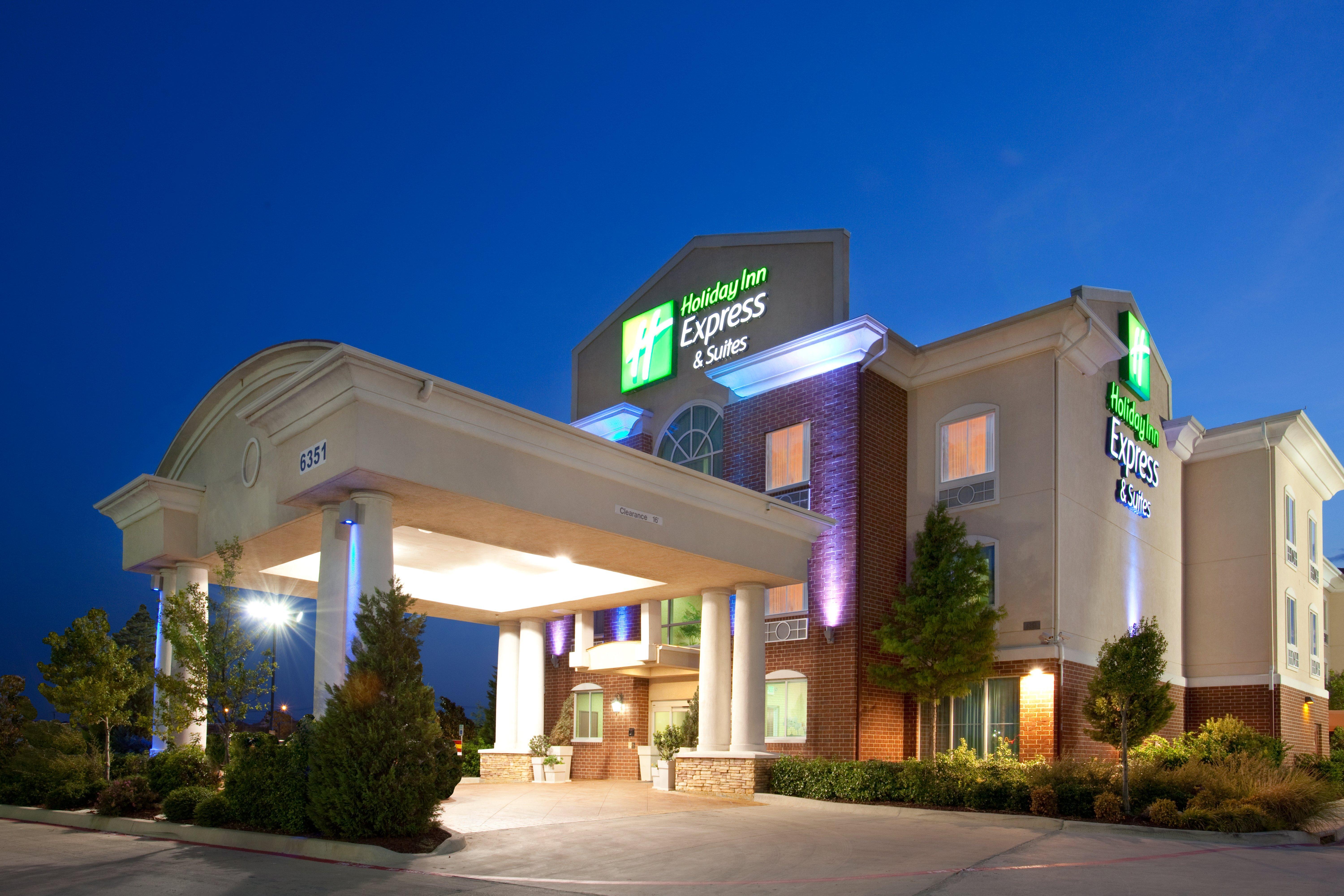 Holiday Inn Express & Suites Fort Worth - Fossil Creek By Ihg Екстериор снимка